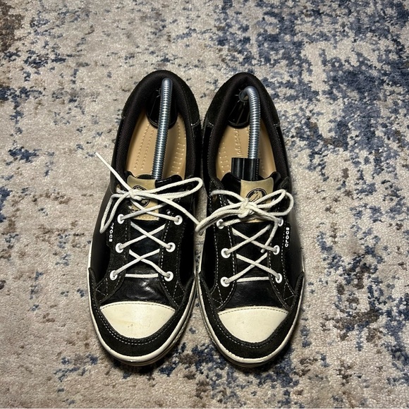 Crocs Black Karlson Lace-Up Gold Shoes Size 7 - Picture 3 of 11